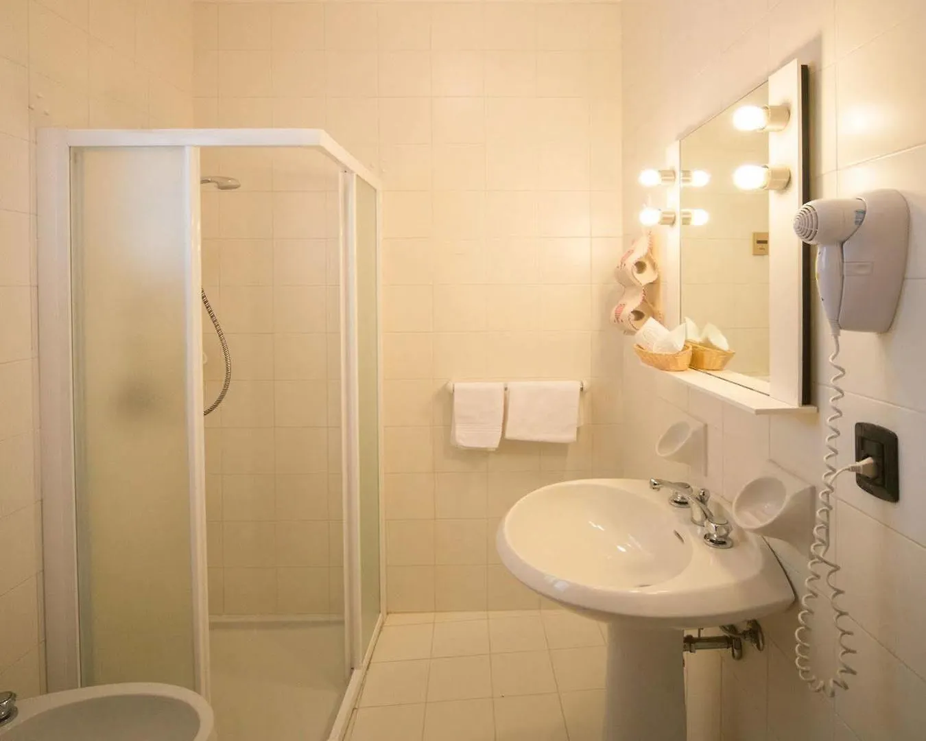 Albergo Centrale San Zeno di Montagna Italy